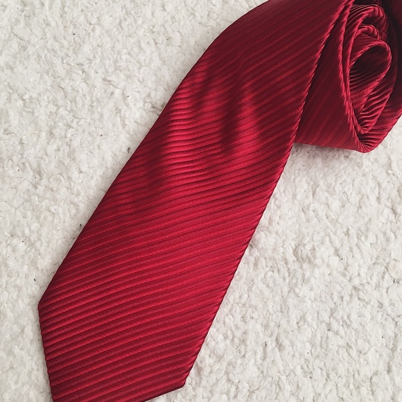 Vintage Accessories Vintage Countess Mara Red Silk Necktie Poshmark